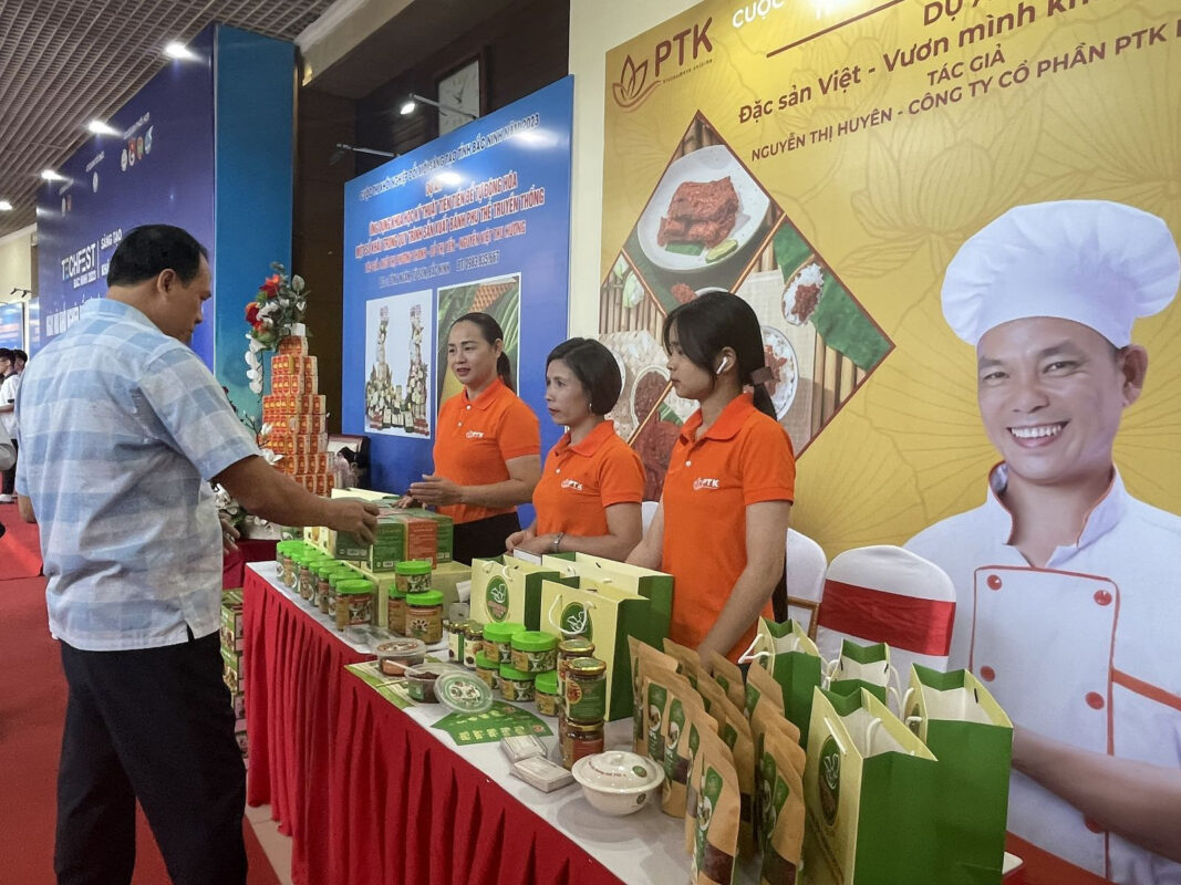 Dự án Mắm tép chưng thịt: Mang văn hóa ẩm thực Việt đi khắp năm châu
